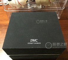 帶我走入了腕表世界 萬國飛計有特別的意義  
