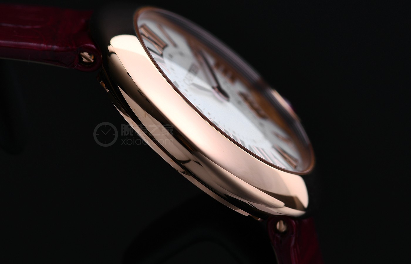 魔高一尺：风情万种 复古优雅 品鉴卡地亚Ballon Blanc de Cartier特别限量款腕表