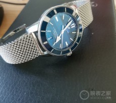 上班戶外都不成問題 百年靈海文二代適合我