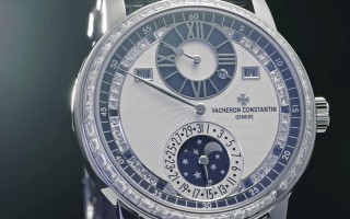 江诗丹顿推出Les Cabinotiers阁楼工匠三针一线万年历“月光之境”蓝宝石珠宝腕表