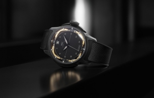 IWC万国表发布全新大型飞行员SHOCK ABSORBER XPL腕表