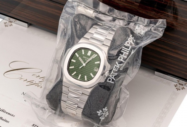 百達翡麗Ref.5711/1A-014綠盤腕表拍出11倍公價