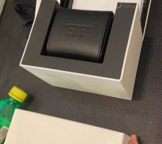 對愛的渴望它是首選  萬國表葡萄牙計時