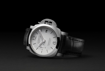 “沛”新体验，你试了吗？沛纳海推出全新Luminor Marina Quaranta庐米诺系列腕表，再塑经典。