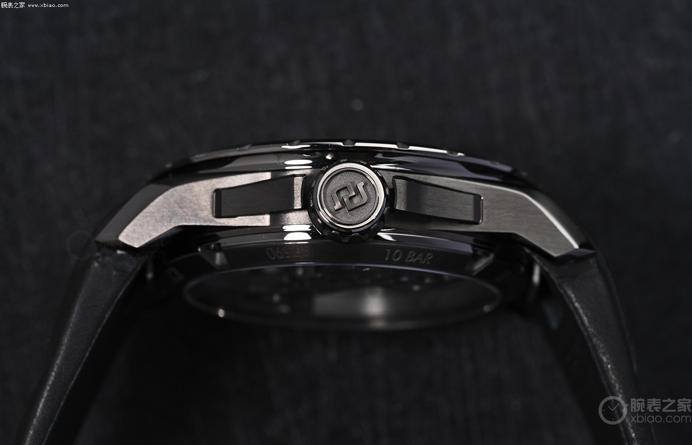 详训诂]这一款限量发售8枚的陀飞轮手表也太酷了！