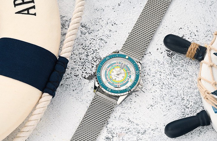 這款千元級爆款“彩虹圈”潛水腕表 帶來全新設計