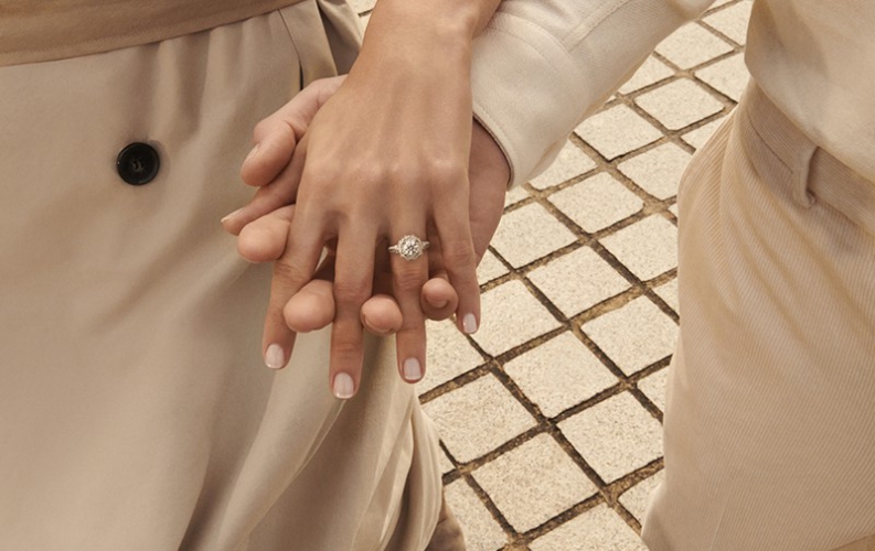 因為，愛 寶詩龍2022年全新婚嫁系列珠寶