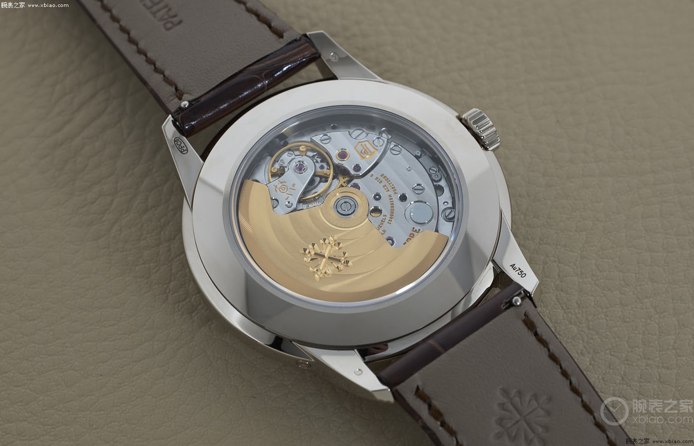 万里长城：复古时尚情调 百达翡丽手表Ref.5320G-011白金鲑鱼盘非常繁杂作用手表