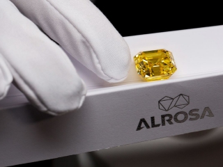 制裁俄罗斯，为何钻石价格大涨？