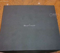 曬曬我的新伙伴  寶珀五十噚黑陶瓷