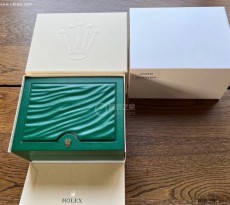 盼了一年終于如愿  勞力士格林尼治可樂圈