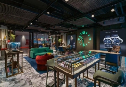 沛納海上海恒隆廣場專賣店煥新揭幕  全球品牌代言人李易峰全新廣告大片發布
