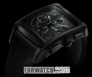 艾美推出Pontos Rectangulaire全黑计时腕表