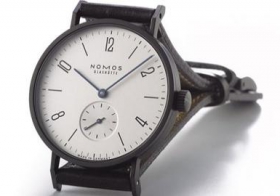 Nomos Tangente系列122腕表简介