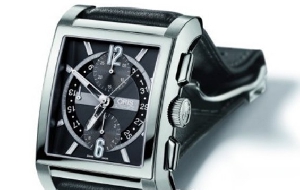 豪利时推出全新方形钛合金系列腕表