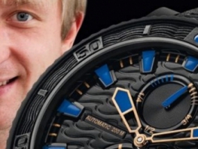 蓝黑魅力 雅典表普鲁申科限量版腕表