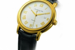 蕾蒙威新品经典大师系列18K金限量腕錶