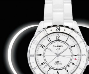 香奈儿J12系列42毫米GMT两地时手表