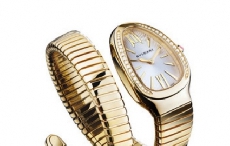 宝格丽蛇形系列腕表 展现不一样的奢华魅力