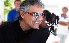 GP芝柏表 Andrea Bocelli Foundation隆重创立