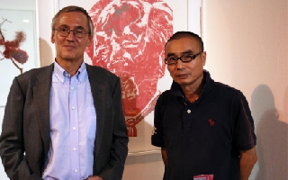 瑞士梅花表邀请中国板画大师王轶琼到访瑞士