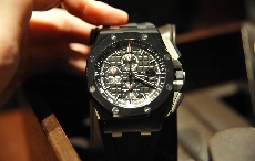 Audemars Piguet（爱彼）皇家橡树离岸型计时26402CE.OO.A002CA.01腕表发布 直击2013年日内瓦钟表展