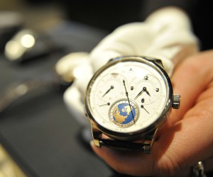 Jaeger-LeCoultre 积家 Duomètre Unique Travel Time 双翼系列寰宇旅行时间腕表 制表业首创