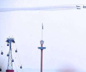 “百年灵”特技飞行表演队在新加坡表演