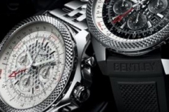 百年灵推出全新Bentley B04两地时腕表