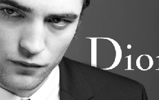 《暮光之城》男主角将代言Dior香水