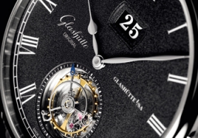 优雅设计 品鉴格拉苏蒂最新杰作Senator Tourbillon腕表
