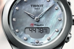 天梭推出T-Touch全球首枚太阳能触碰感应女表