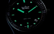 Blancpain 推出两款全新五十噚复刻表