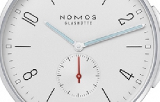 NOMOS Ahoi腕表 荣获 iF产品设计奖