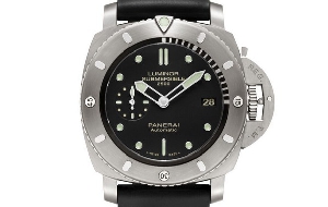 沛纳海2500米防水 钛金属腕表PAM00364欣赏