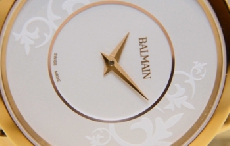 典雅迷人 宝曼蔓藤珠宝系列新款腕表实拍
