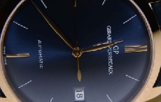 深蓝色的优雅 芝柏1966系列新款腕表欣赏
