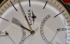 专属设计 2014巴塞尔艾力舍新款腕表实拍