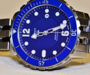 直击2014巴塞尔 欣赏天梭新款蓝色腕表