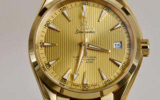 持续“土豪”风 欧米茄海马系列Aqua Terra 150米全金腕表
