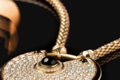 美轮美奂的设计 卡地亚全新珠宝Amulette de Cartier系