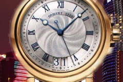 优雅时尚的魅力 简评宝玑航海系列18K黄金腕表