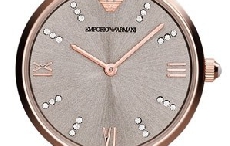 Emporio Armani 优雅之金 点亮新年