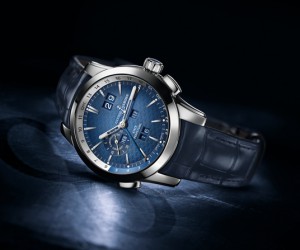 雅典表隆重推出专卖店限量版万年历腕表