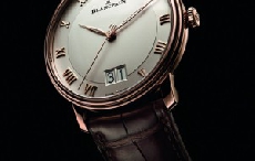 宝珀经典Villeret系列首次推出大日历视窗腕表