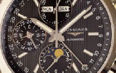 见证优雅马术的典范 浪琴康铂系列月相腕表