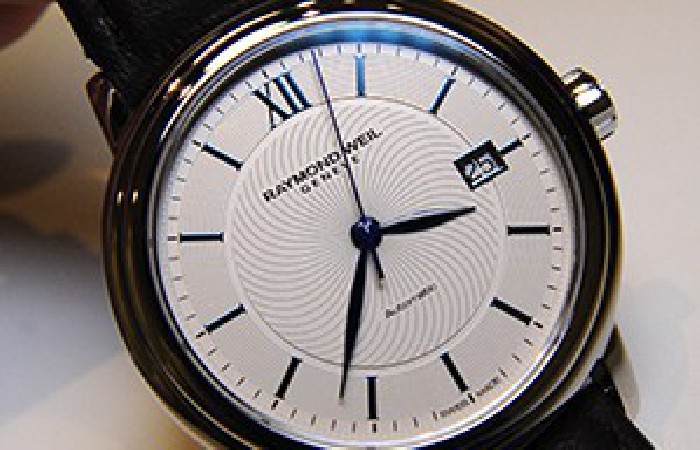 蕾蒙威经典大师限量版腕表亮相2015巴塞尔