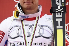理查德米勒形象大使亚历克西•潘特豪荣获高山滑雪世界杯季军