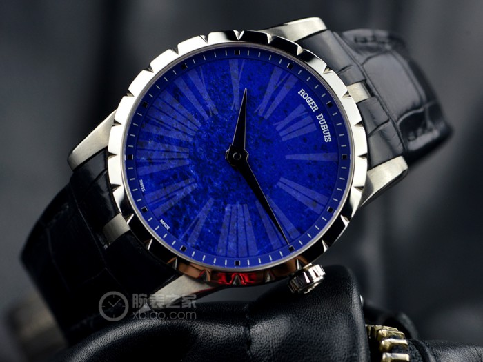 讓人著迷的藍色盤 羅杰杜彼Excalibur系列腕表圖賞