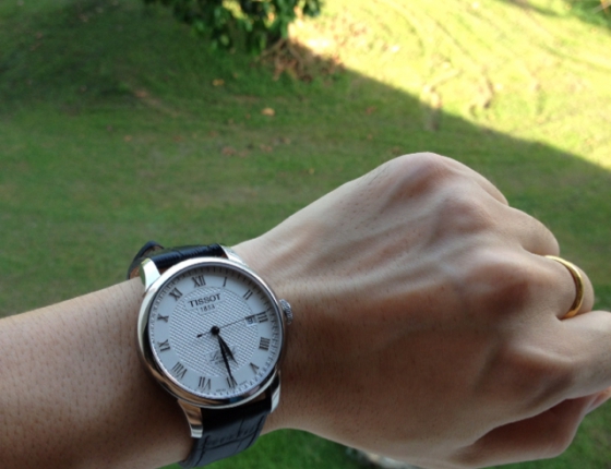 犹豫半年 终于买下自己心怡的手表天梭力洛克